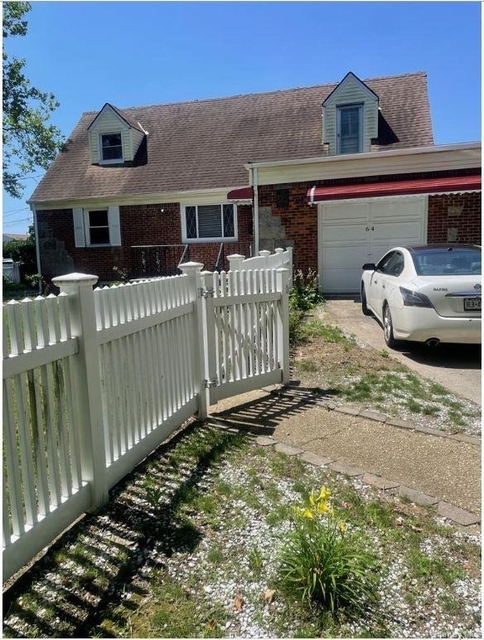 64 Stuart Avenue - Photo 1