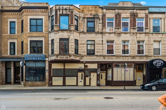 2307 W North Avenue - Photo 1