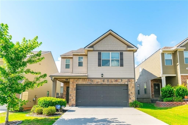 576 Dasheill Lane - Photo 1