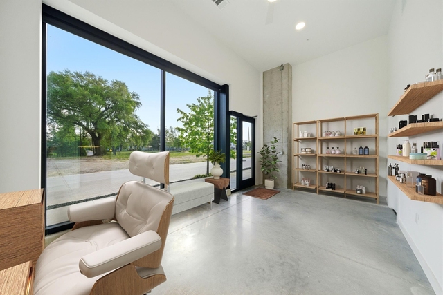 2623 Keene Street - Photo 1