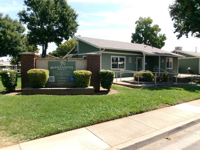1526 Spruce Street - Photo 1