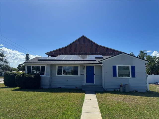 3600 Alabama Avenue Ne - Photo 1