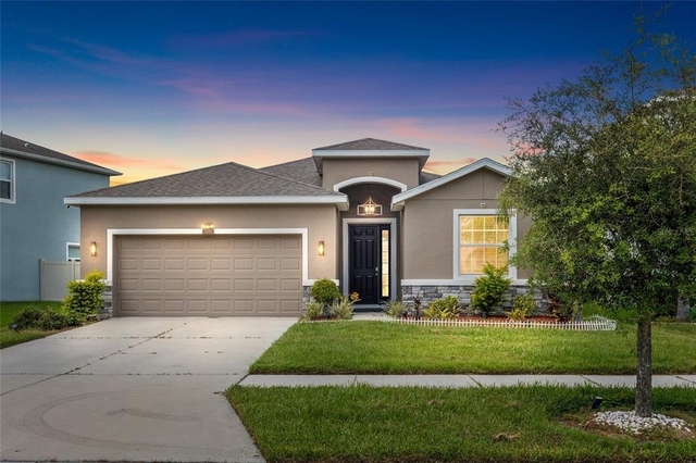 33034 Sand Creek Drive - Photo 1