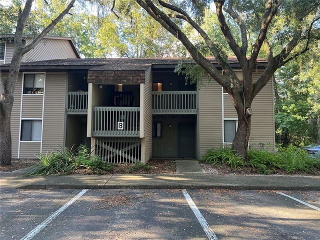 77 Se 16th Avenue - Photo 1