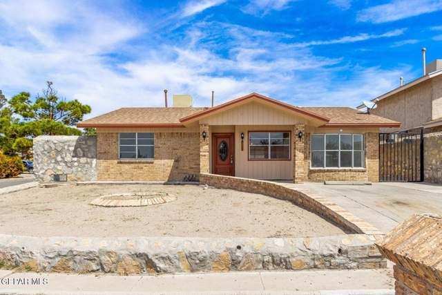11701 Henry Phipps Drive - Photo 1