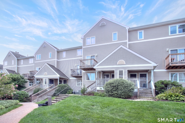 23 Glenrock - Photo 1