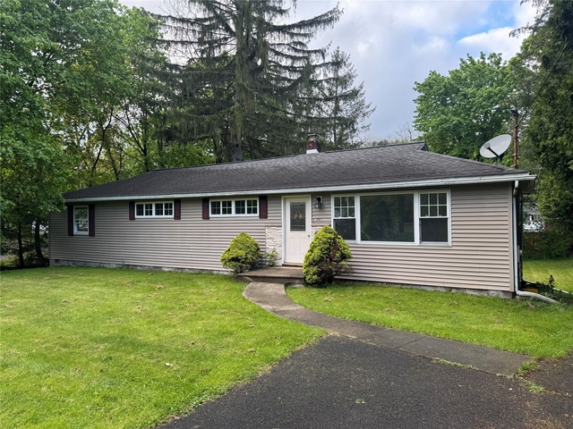 1013 Main Street - Photo 1