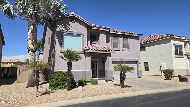 638 E Springfield Place - Photo 1
