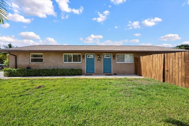 260 Jennings Avenue - Photo 1