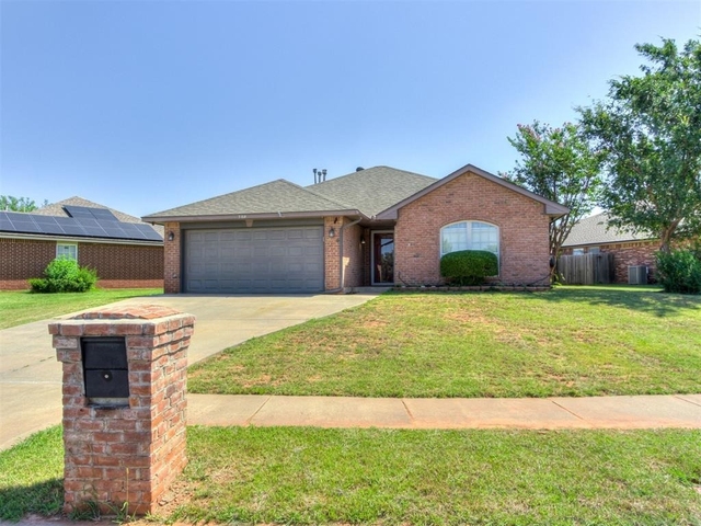309 Tecumseh Ridge Road - Photo 1