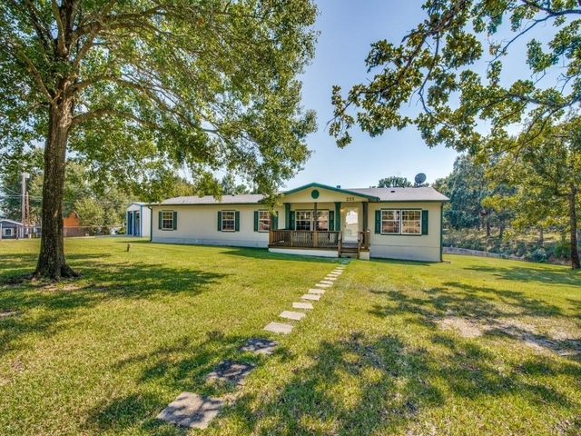 233 Esquire Estates Road - Photo 1