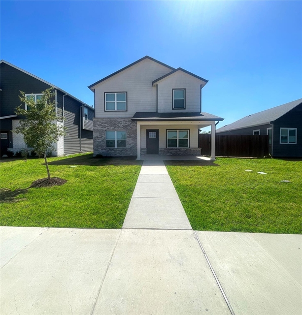 4034 Dayton Drive - Photo 1