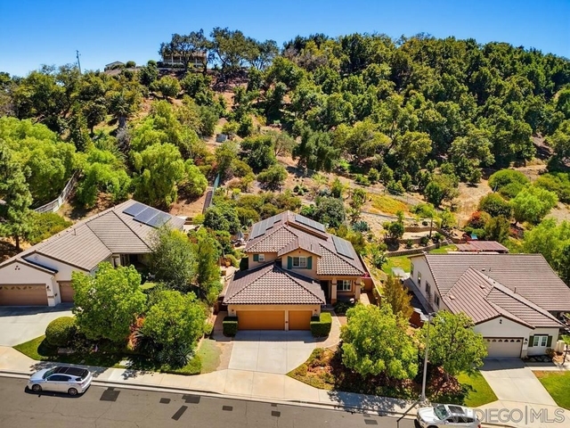 3173 Willow Tree Ln - Photo 1