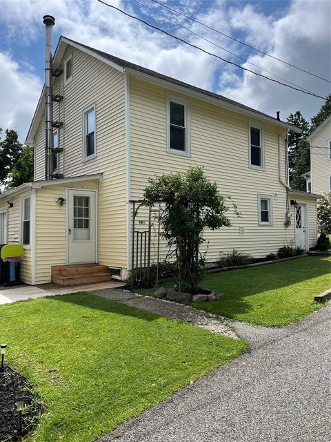 89 N Montgomery Street - Photo 1