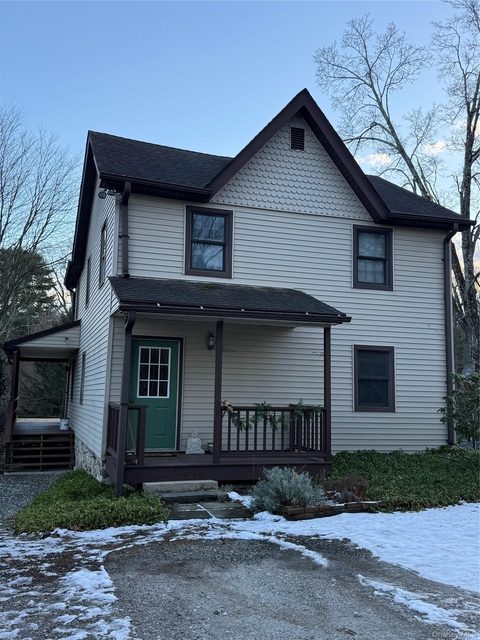 55 Hillside Avenue - Photo 1
