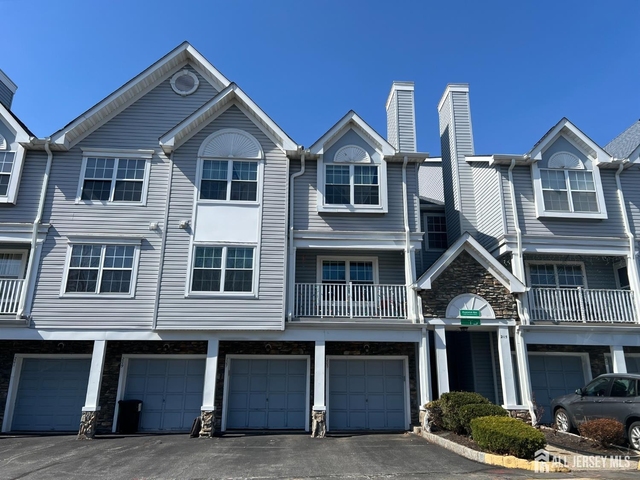 207 Prestwick Way - Photo 1