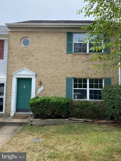 8701 Point Of Woods Drive - Photo 1