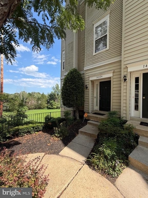 14224 Hampshire Hall Court - Photo 1