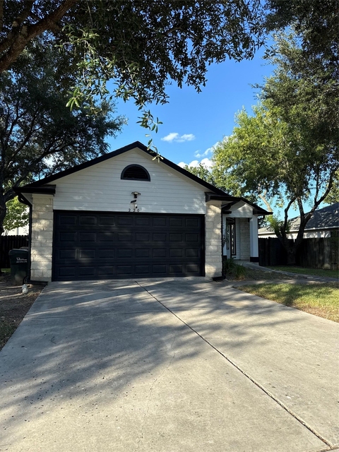220 Bailey Loop - Photo 1