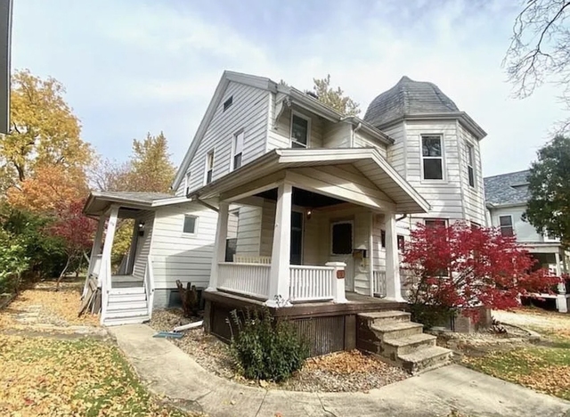 612 1/2 E Chestnut Street - Photo 1