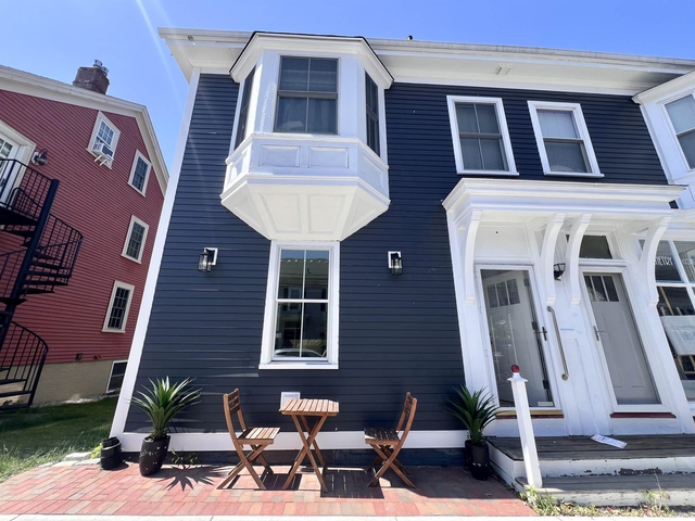 371 Islington - Photo 1