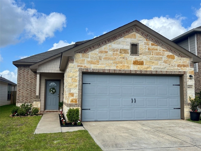 14211 Grand Hills Drive - Photo 1