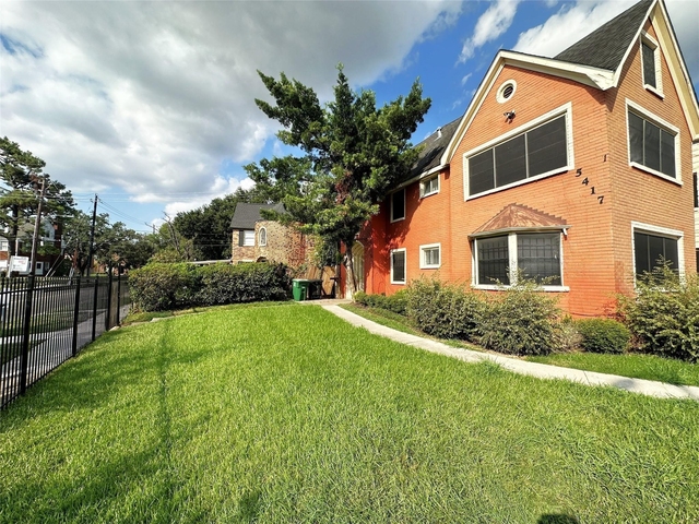 5417 Ennis Street - Photo 1