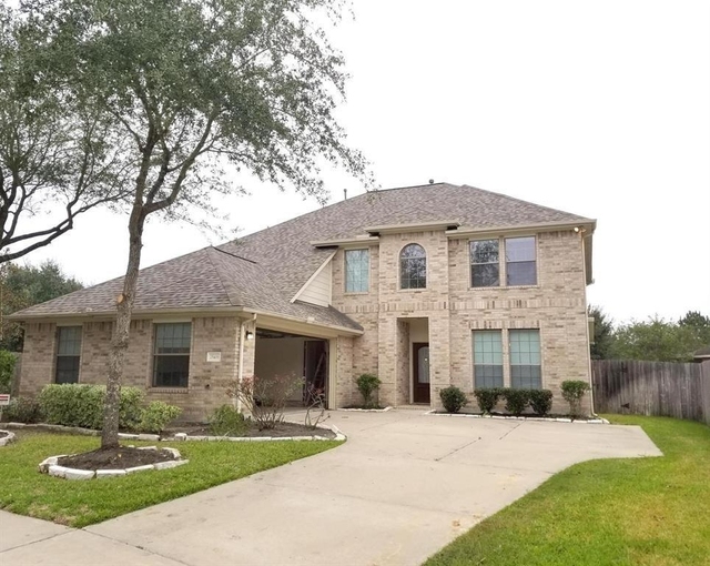 25406 Archdale Court - Photo 1