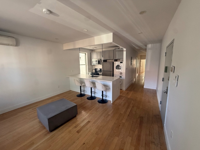 16-52 Norman St - Photo 1