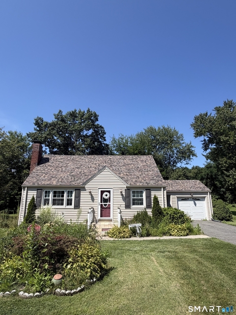 905 Plymouth Street - Photo 1