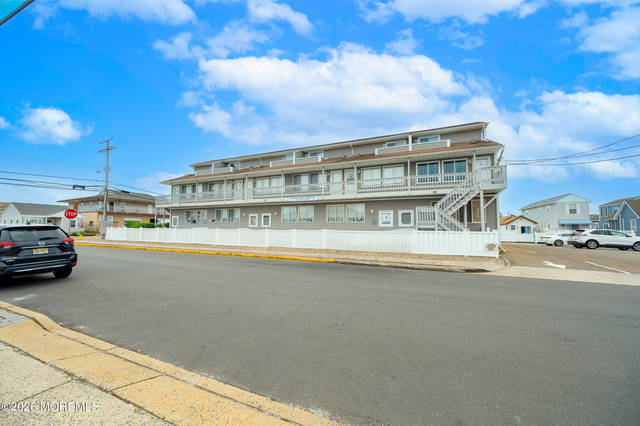 1713 Boulevard Boulevard - Photo 1