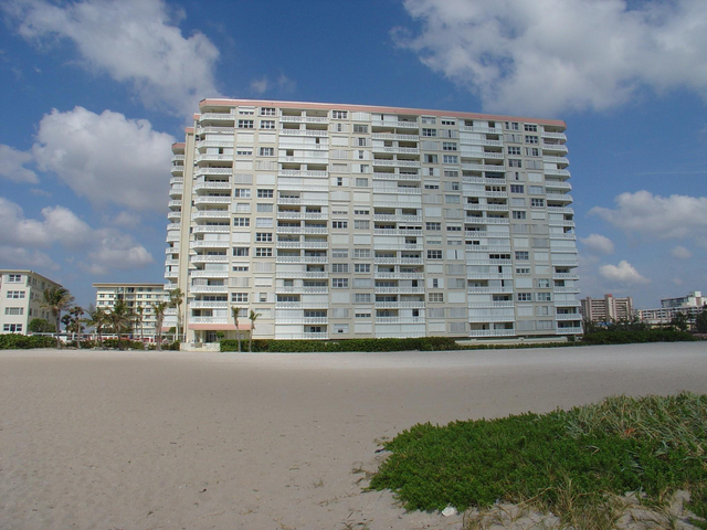 1012 N Ocean Boulevard - Photo 1