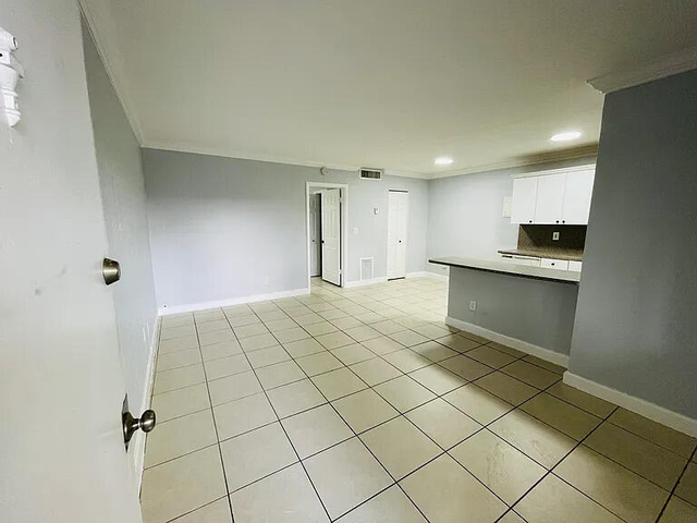 890 Nw 45 Avenue - Photo 1