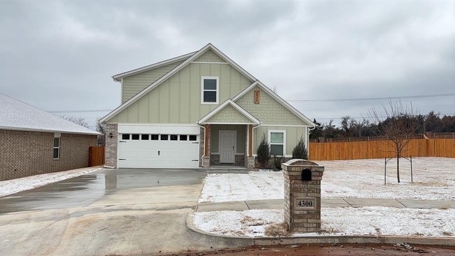 4300 Ne 123rd Street - Photo 1