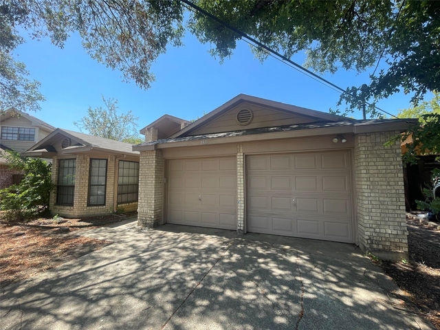 1319 Glencliff Court - Photo 1