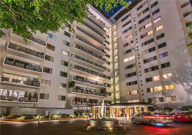 1155 N La Cienega Boulevard - Photo 1