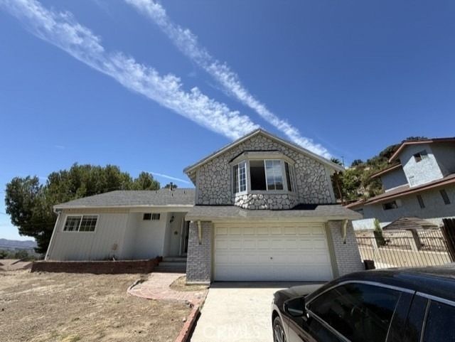 10459 Haines Canyon Avenue - Photo 1