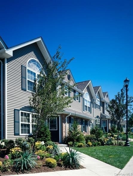 175 Overlook Drive - Photo 1