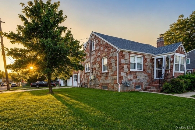 4 Brown Street - Photo 1