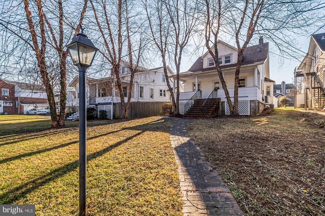67 Burke - Photo 1