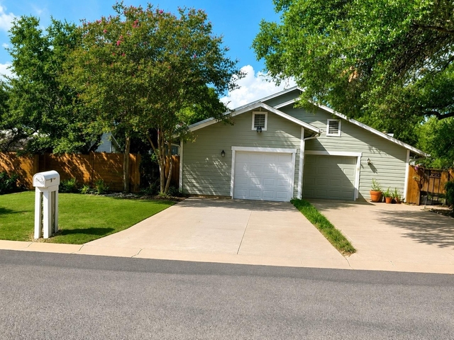3215 W William Cannon Dr - Photo 1