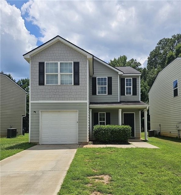 316 Freeman Circle - Photo 1