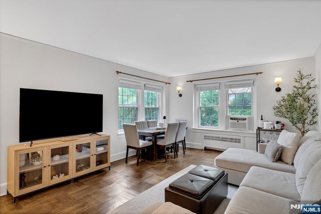 217 Prospect - Photo 1