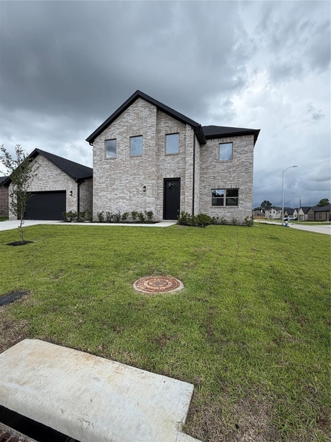 2619 Piemonte Ave - Photo 1