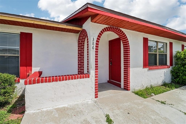 386 Cocoa Court - Photo 1