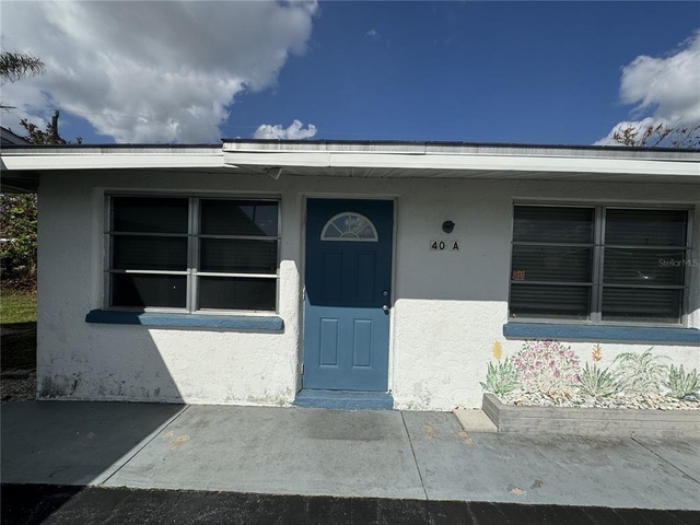 40 W Cowles Street - Photo 1