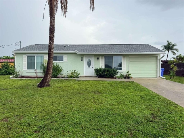 14666 Ingraham Boulevard - Photo 1