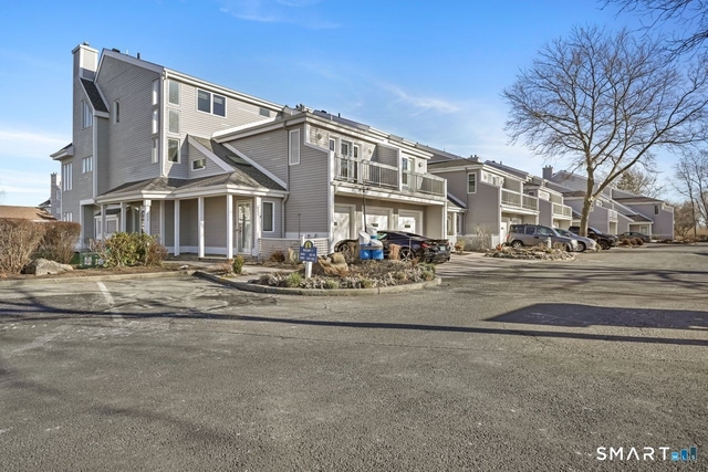 101 Breakers Lane - Photo 1