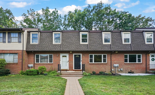 1062 Cheryl Court - Photo 1