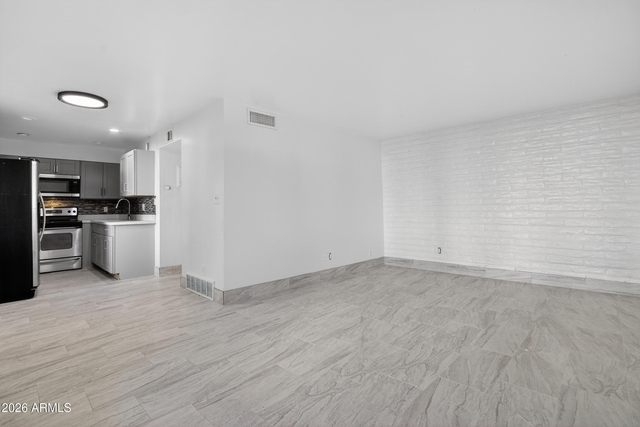 2925 N 38th Street - Photo 1